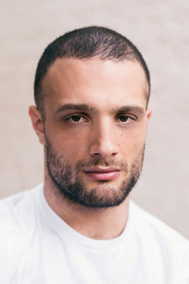 Profile Cosmo Jarvis