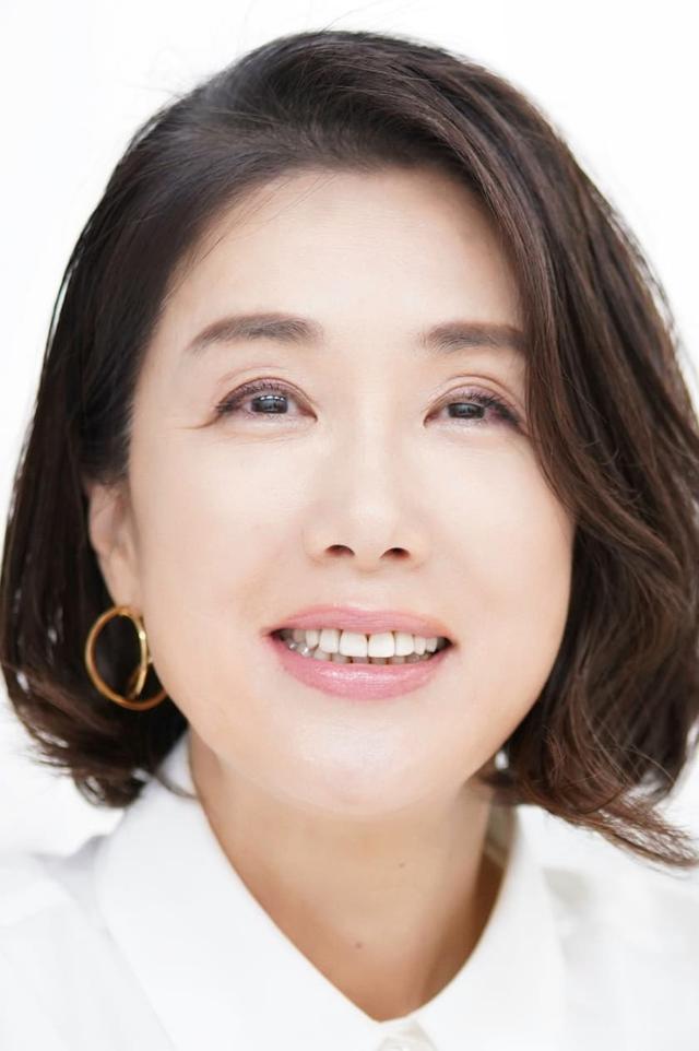 Profile Mariko Tsutsui