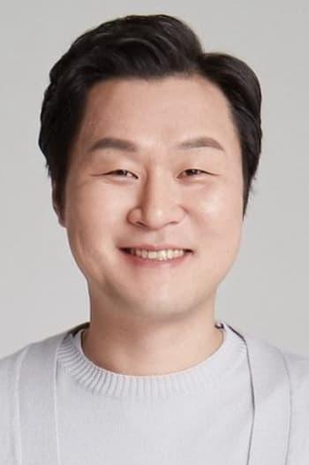 Profile Yoon Kyung-ho