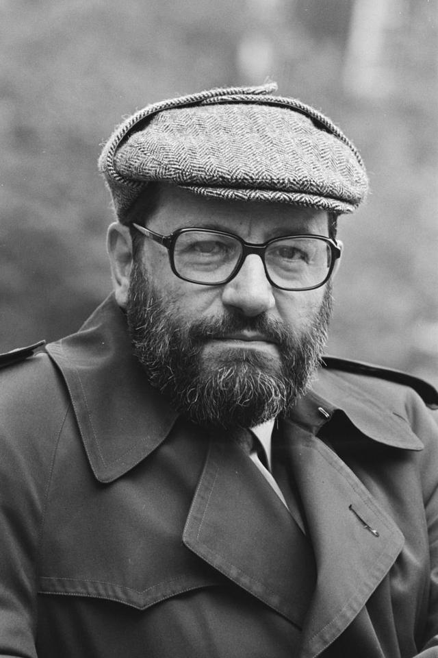 Profile Umberto Eco