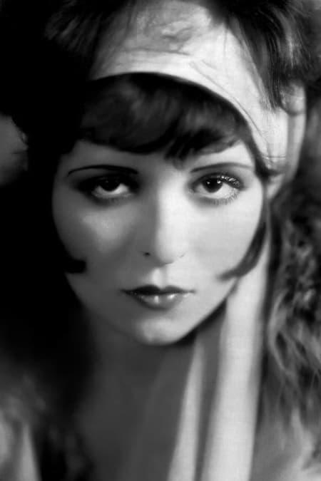 Profile Clara Bow