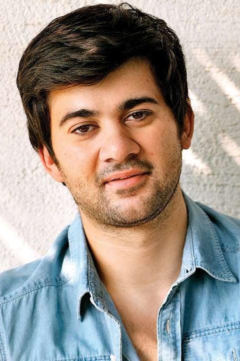 Profile Karan Deol