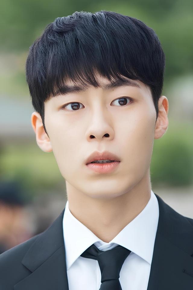 Profile Lee Jae-wook