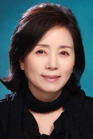 Profile Kim Min-kyung