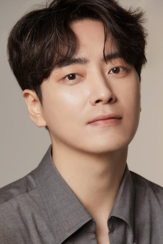 Profile Lee Jun-hyuk