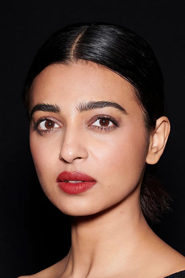 Profile Radhika Apte