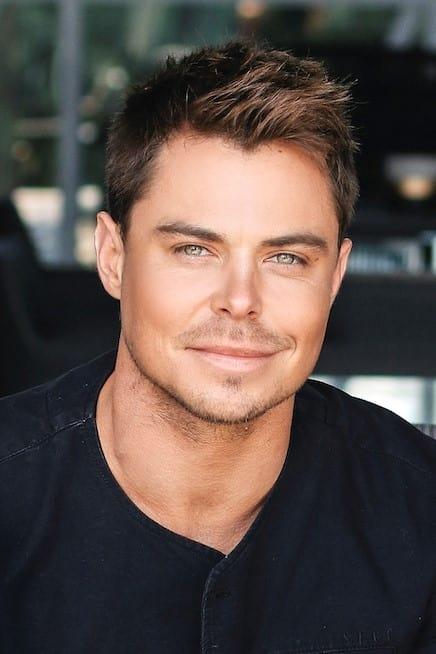 Profile Bobby van Jaarsveld