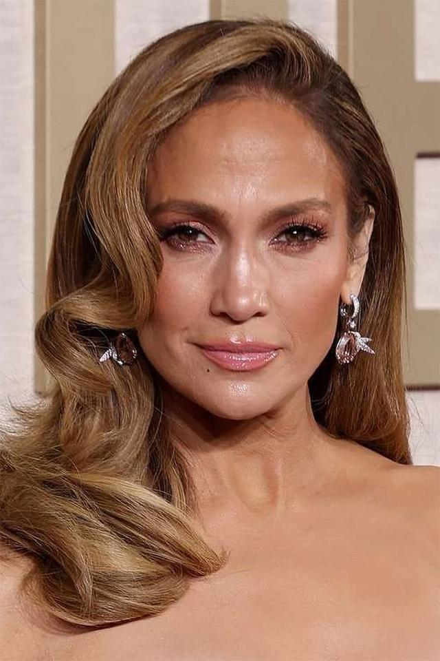 Profile Jennifer Lopez