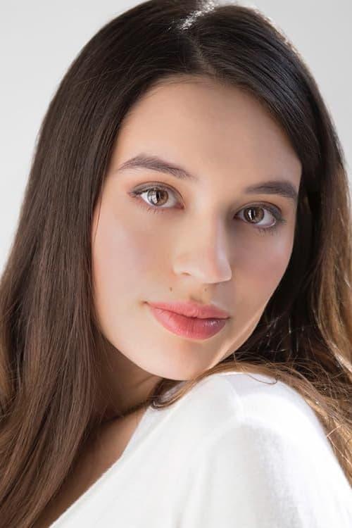 Profile Luisa Mariano