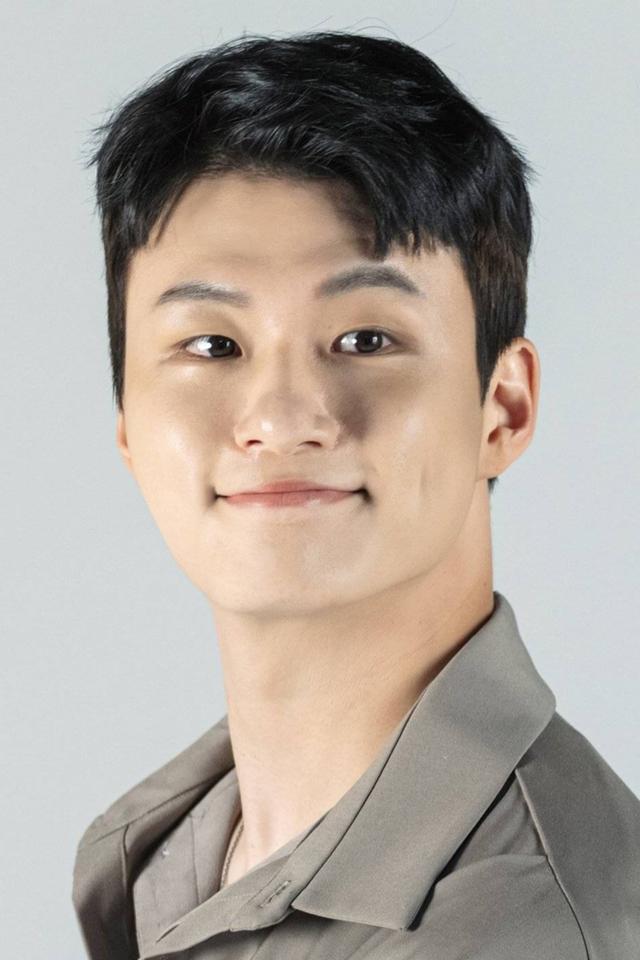 Profile Shin Seung-ho