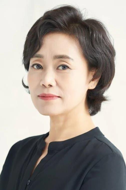 Profile Kang Ae-sim