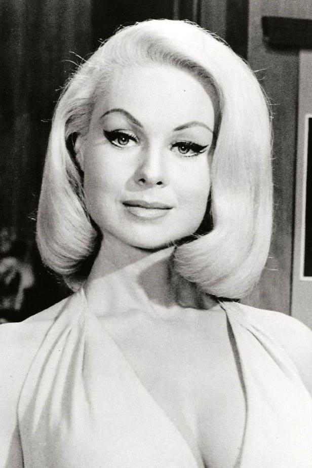 Profile Joi Lansing