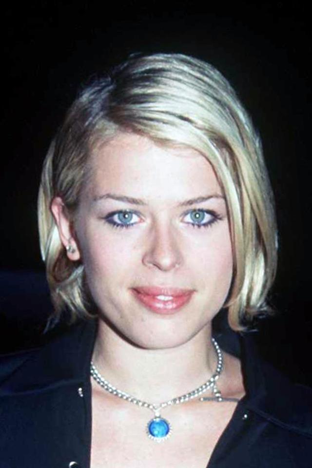 Profile Amanda de Cadenet