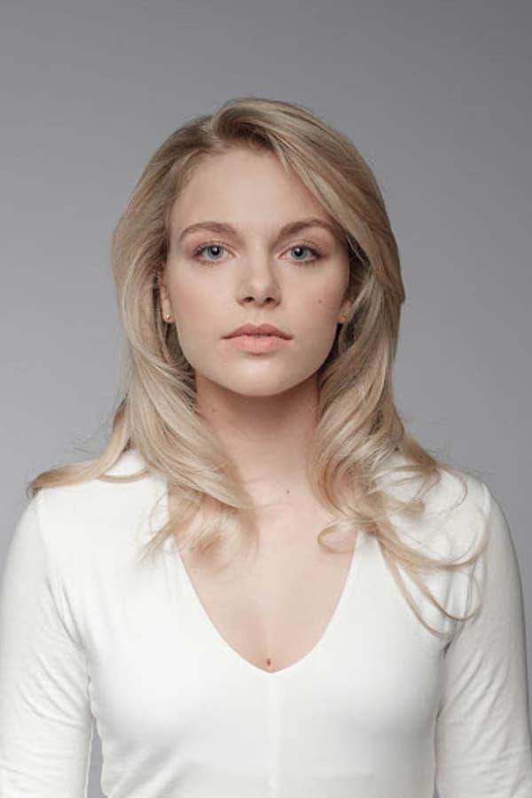 Profile Vanessa Aleksander