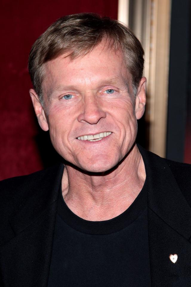 Profile William Sadler