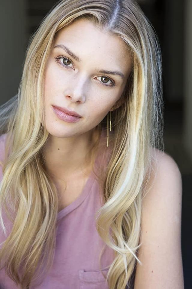 Profile Emma Ishta