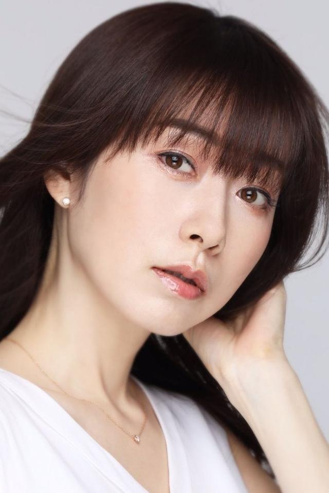 Profile Masumi Asano