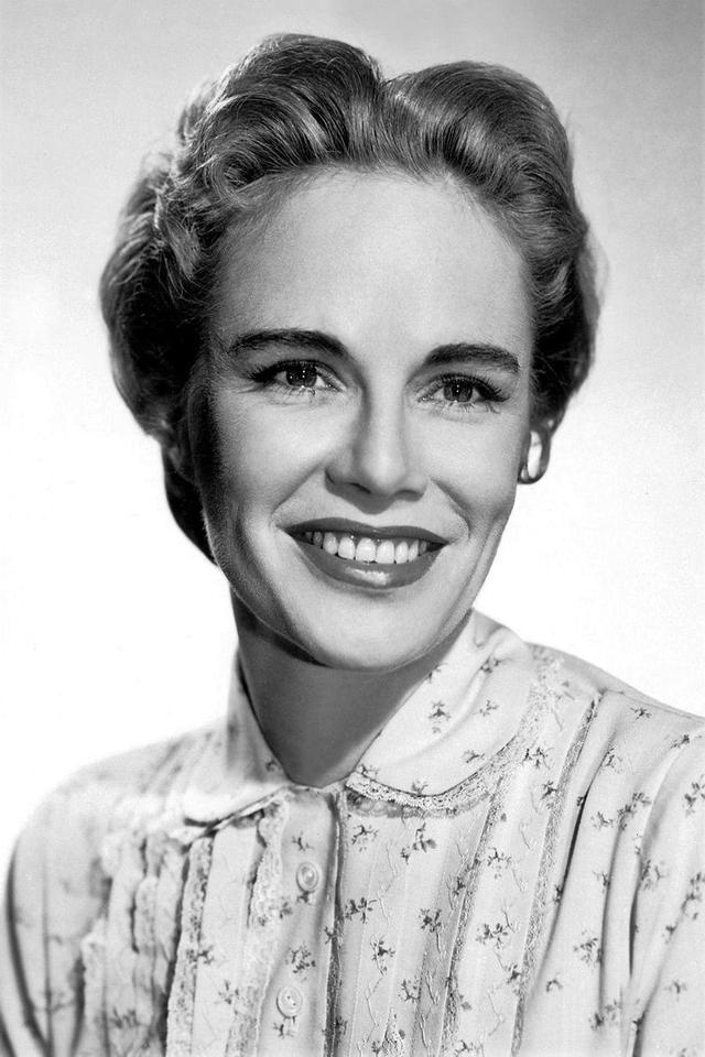 Profile Jocelyn Brando