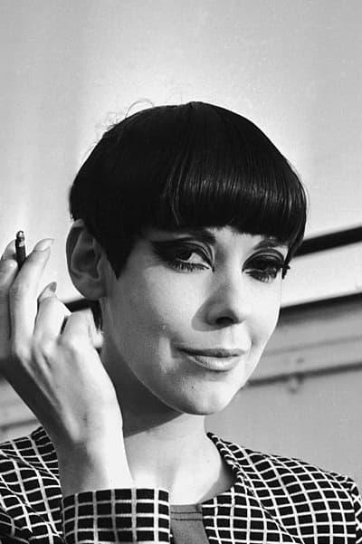 Profile Peggy Moffitt