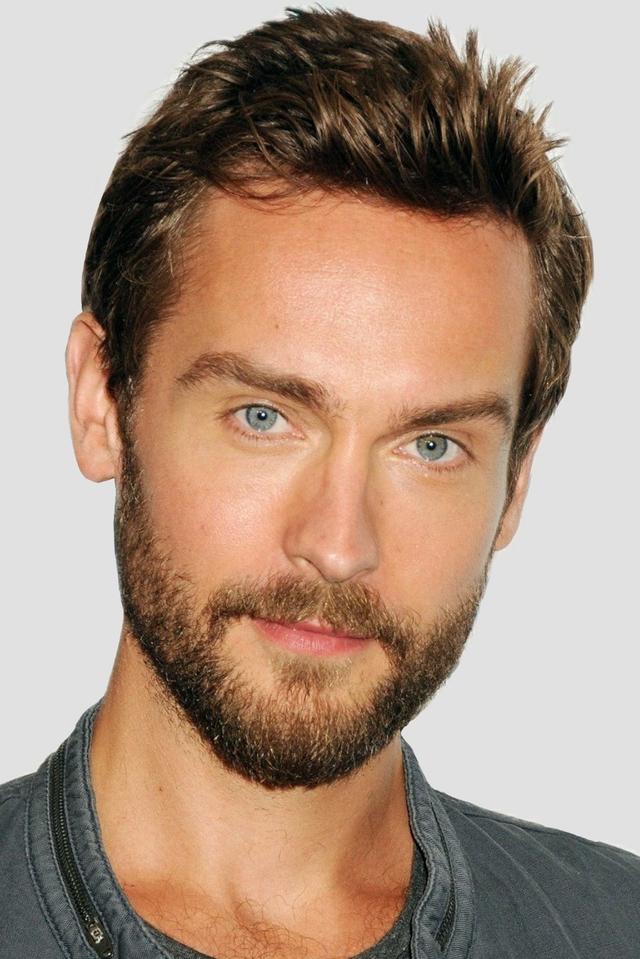 Profile Tom Mison