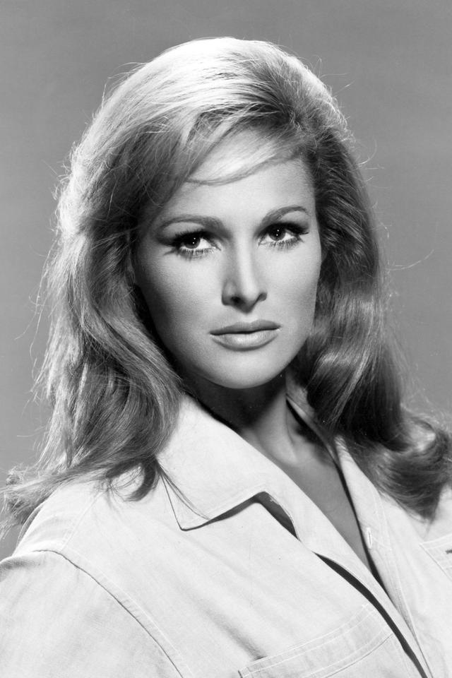 Profile Ursula Andress