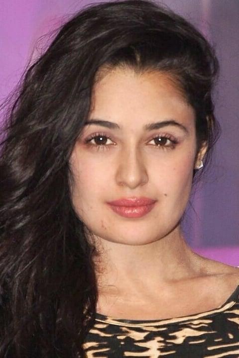 Profile Yuvika Chaudhary