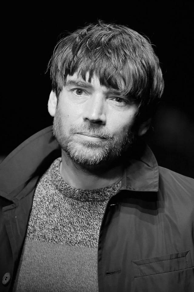 Profile Alex James