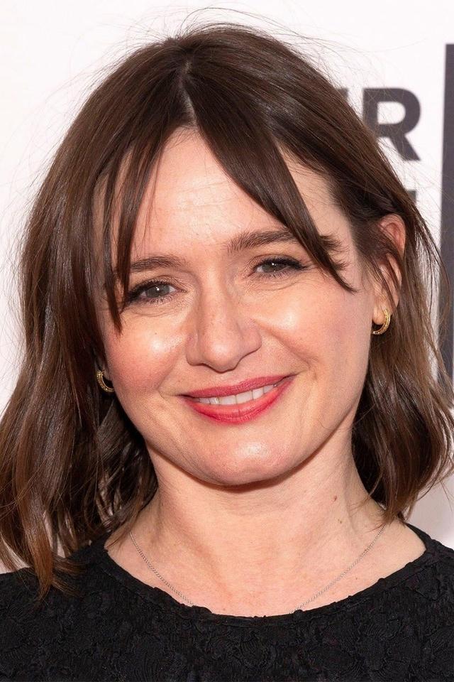 Profile Emily Mortimer