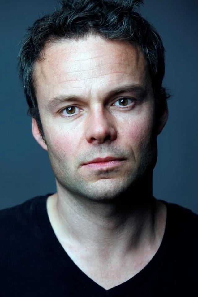 Profile Jamie Glover