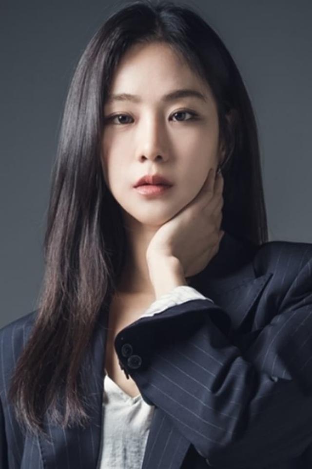 Profile Han Ji-eun